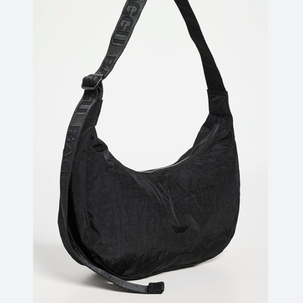 Baggu Medium Nylon Crescent Bag